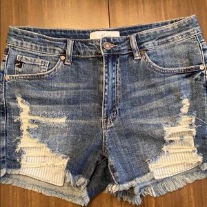 Kancan distressed denim short. New without tags